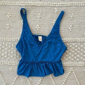 kortni jeane v neck top!! so cute!